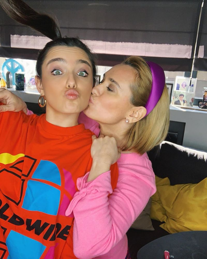 andreea esca si alexia