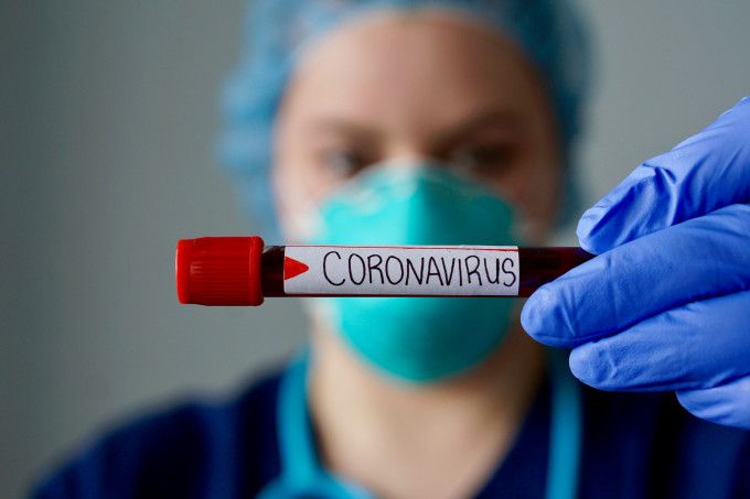 Pacienți cu coronavirus, tratați într-un spital amenajat în subteran