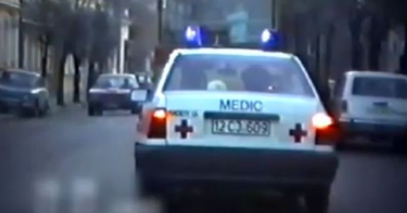 Prima mașină SMURD