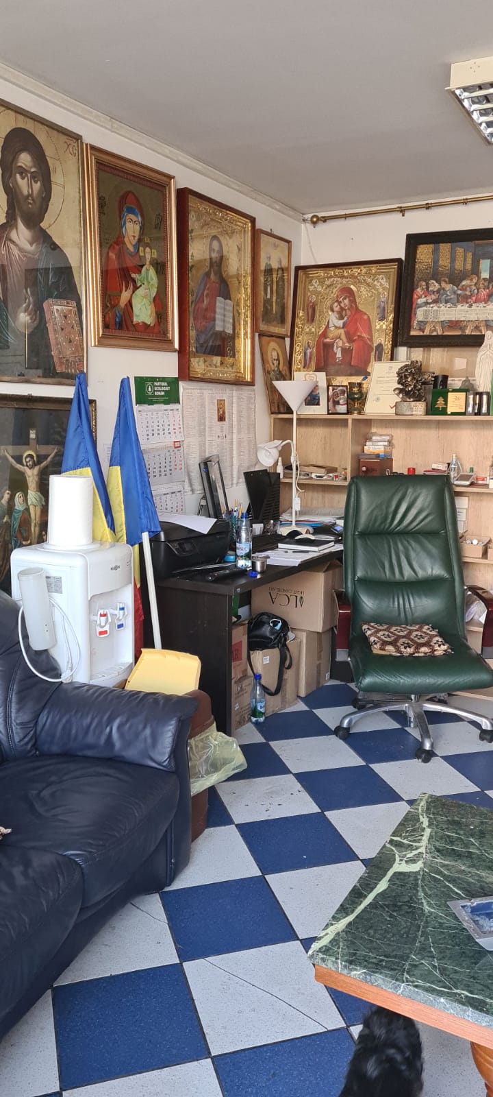 Adriana Bahmuțeanu, sediu de campanie bahmuteanu pompe funebre