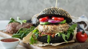 Care este diferența între vegan și vegetarian