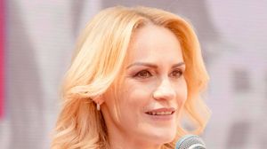 Gabriela Firea contestă alegerile