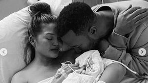 Chrissy Teigen si John Legend Chrissy Teigen