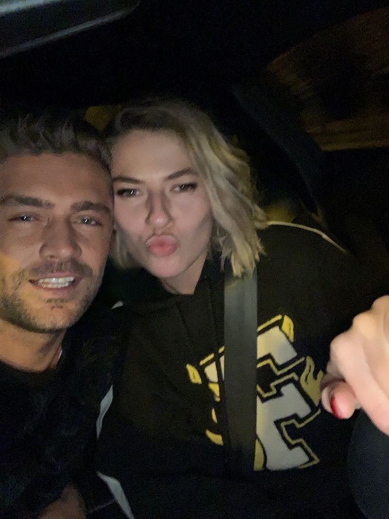 Unde se &icirc;nt&acirc;lneau Lidia și Costin