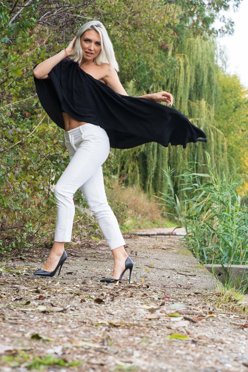 Andreea Arsine