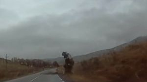 Tragic accident în Bistrița-Năsăud. Șoferul a scăpat ca prin minune