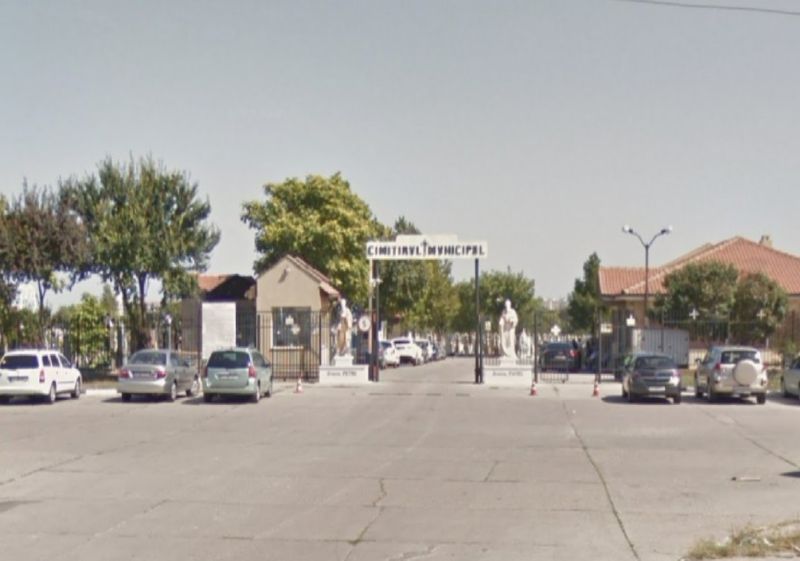 Cimitirul Municipal Constanța, unde femeia a fost fugărită de câini cimitir