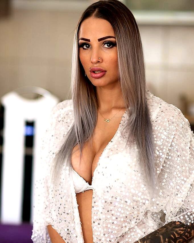 Alexandra Puterea Dragostei