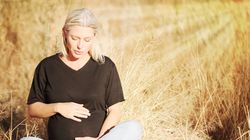 O mamă, care a suferit trei avorturi spontane într-un singur an, a născut la final tripleți: ”Rămâneam mereu însărcinată, apoi...”