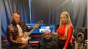 Ligi si Livian canta
