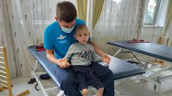 Andrei are aproape cinci ani și suferă de o malformație rară. Tatăl lui a salvat zeci de vieți, iar acum luptă pentru a-și vindeca copilul