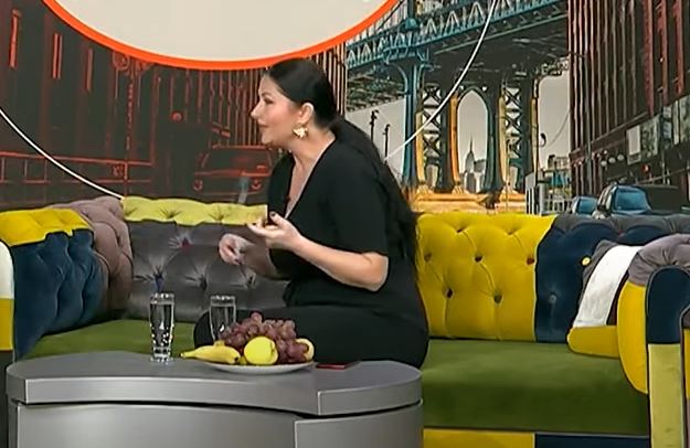 Gabriela Cristea silueta