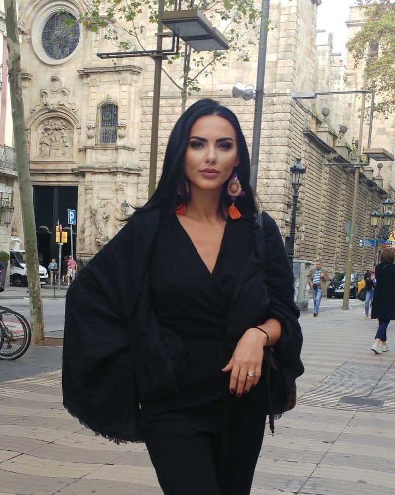 Lavinia Pirva cu verigheta