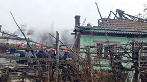 Incendiu puternic în Dâmbovița