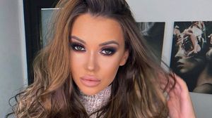 Andra Volos