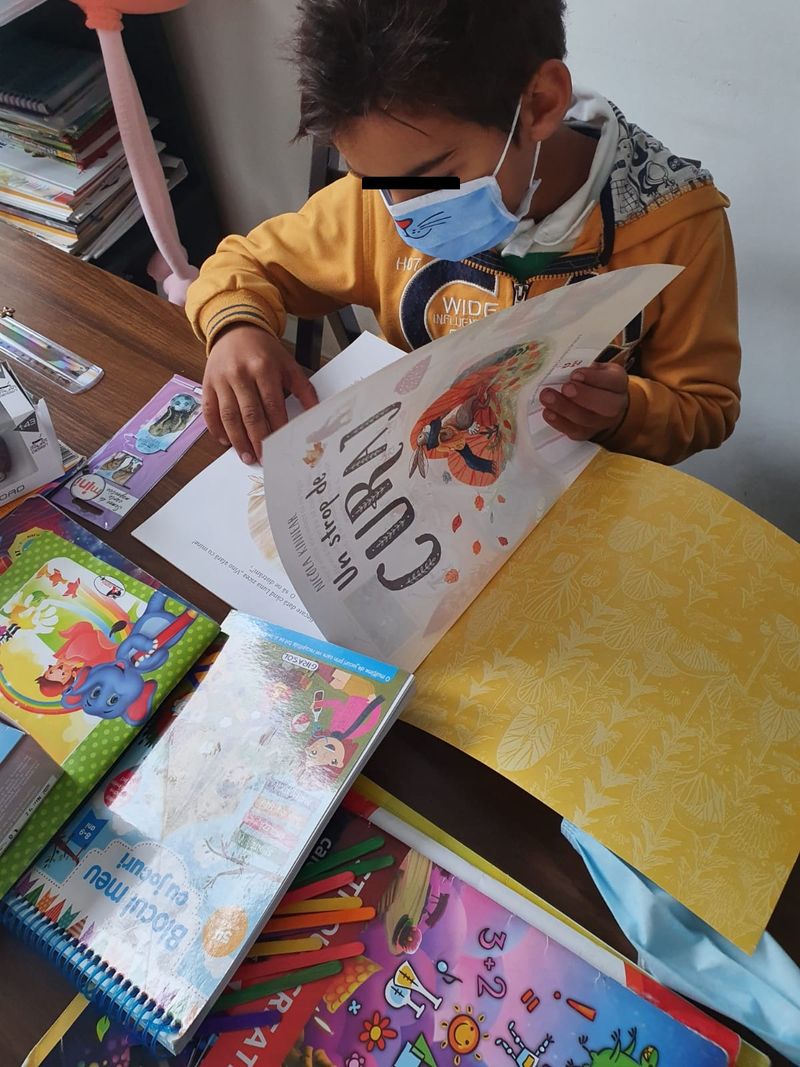 Trandafir, băiețelul care promite multe