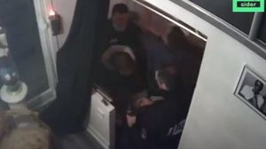 Patru polițiști, agresorii unui muzician din Franța