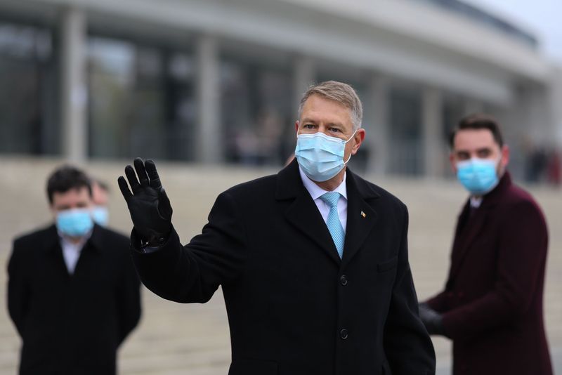 Presedintele Romaniei in vizita la call-center-ul DSP