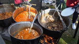 Reteta fasole cu ciolan la ceaun