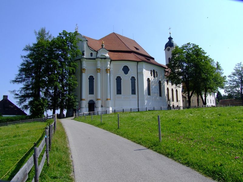 Nu se va merge de două ori cu vizitele pastorale
