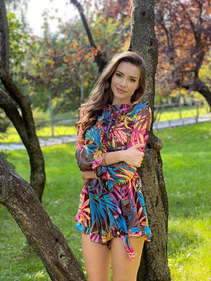 Otilia Bilionera