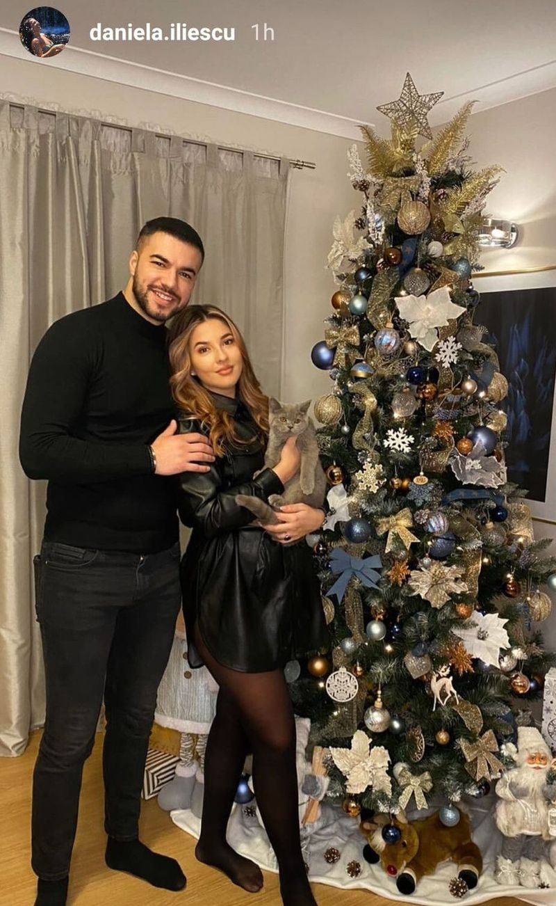 Prima fotografie cu burtica de gravidă?!