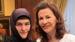 Adina Alberts și Daniela-Elena 