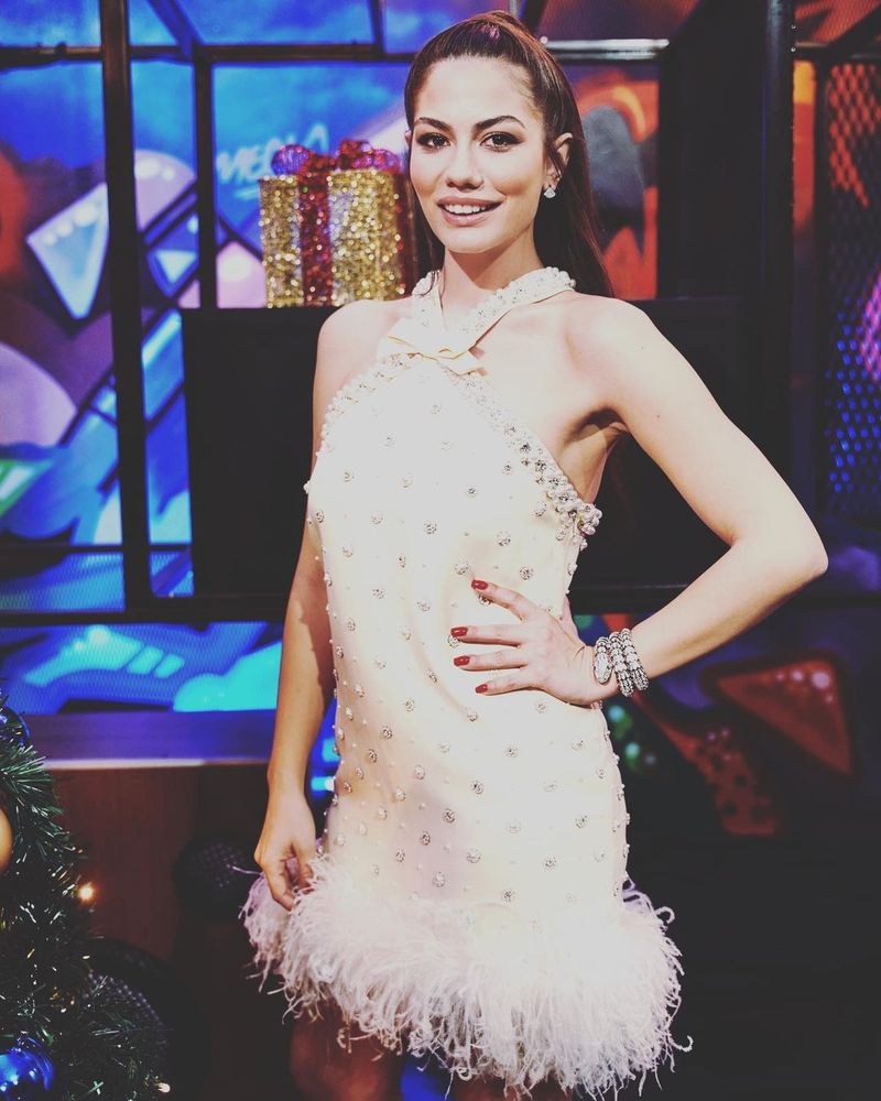 Demet Ozdemir  Demet Ozdemir