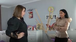 Oana Roman îi face destăinuiri Andreei Mantea