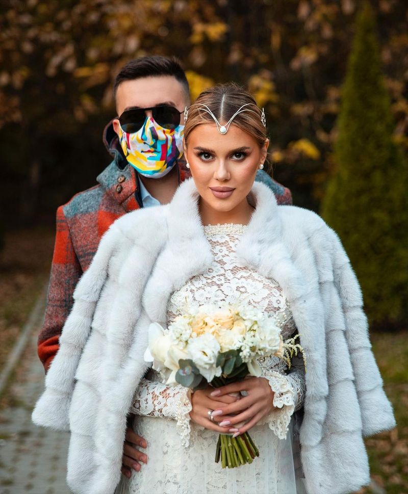 Emily Burghelea este &icirc;nsărcinată