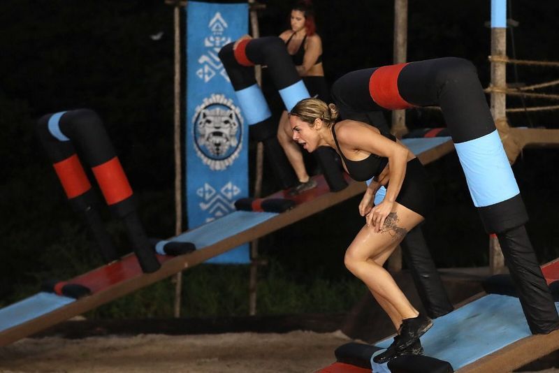 Cum se epilează concurentele de la Survivor România 2021