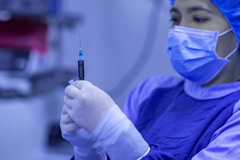 50.000 de oameni înscriși pe plaforma de vaccinare în prima oră