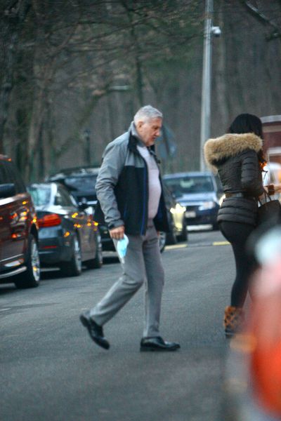 Ilie și Ioana Năstase au mers spre mașină