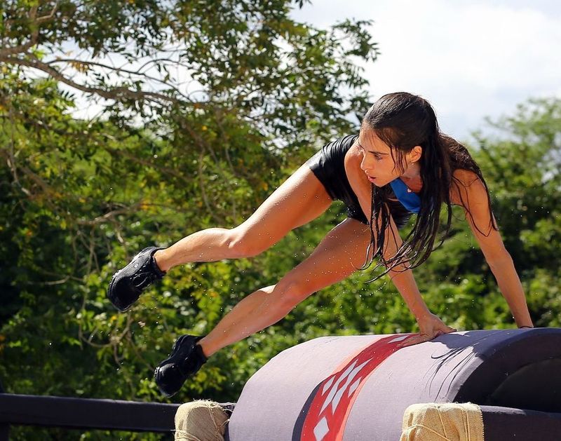 Mellina de la Survivor Rom&acirc;nia, femeie fatală pe Instagram