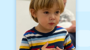 Iulian are nevoie de tratament 