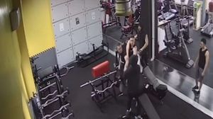 Bătaie la sală  bataie sală