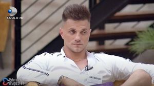 Akebono Puterea Dragostei