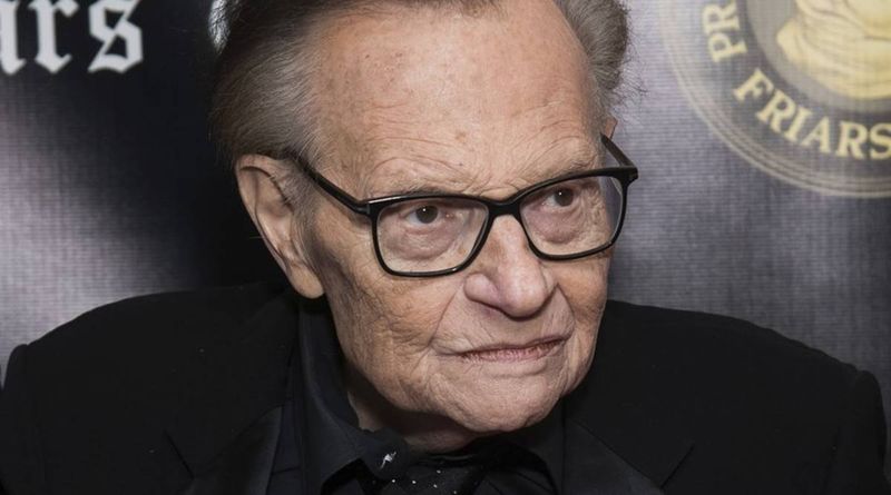 Larry King s-a stins din viață la v&acirc;rsta de 87 de ani