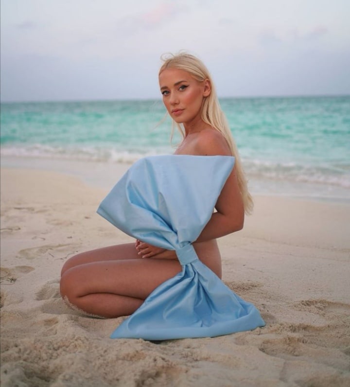 Sînziana Iacob a anunțat sexul bebelușului! Vloggerița este mamă de fetiță sau de băiețel?