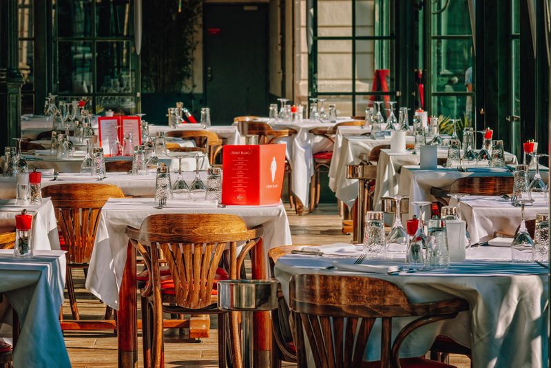 Cinematografele, restaurnatele și sălile de spectacol din Constanța se redeschid