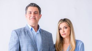 Andreea Ibacka și Mihai Călin, soț și soție în serialul Adela