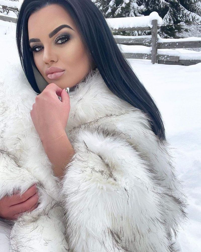 Carmen de la Sălciua 