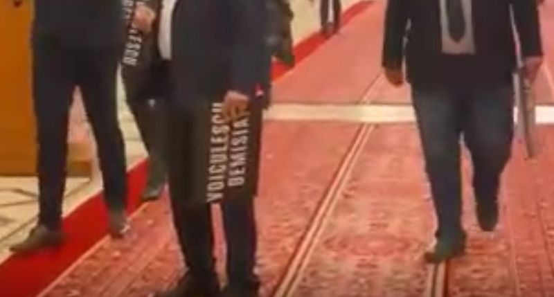 Protest PSD &icirc;n Parlament