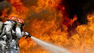 Tragedie de nedescris pentru o familie din Iași! 8 persoane au rămas fără acoperiș deasupra capului, după ce casa lor a luat foc