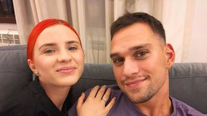 Cine îi alină suferința lui Vlad Gherman, după despărțirea de Cristina Ciobănașu! În compania cui s-a afișat actorul