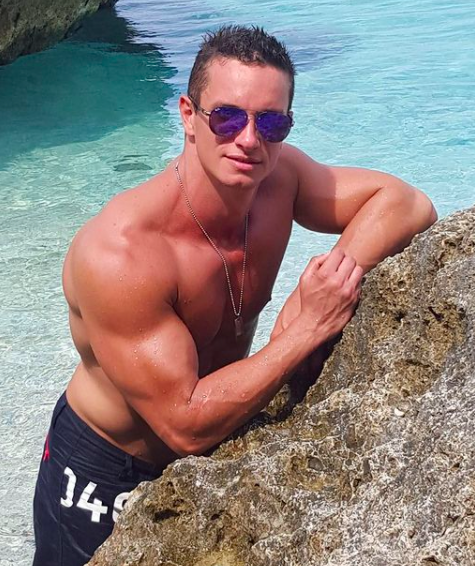 Războinicul Lucian Barbu de la Survivor Rom&acirc;nia 