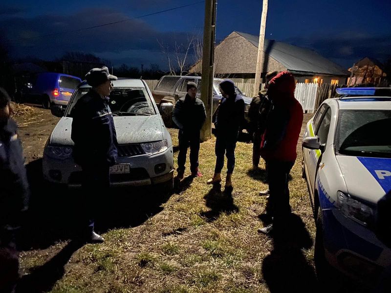 Mai mulți polițiști din cadrul IPJ Neamț au participat la căutări Mai mulți polițiști din cadrul IPJ Neamț au participat la căutări