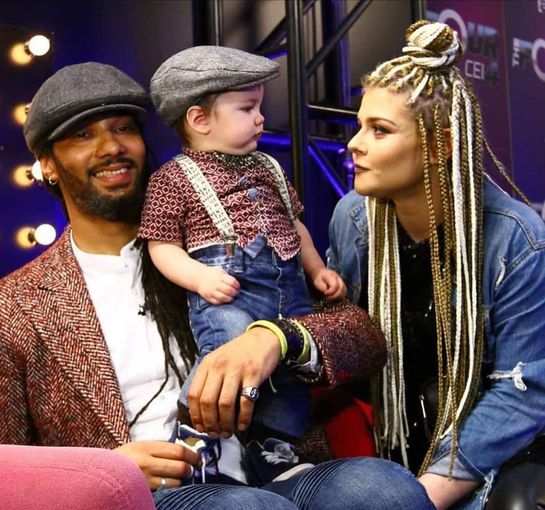 Musty, Alexandra Crişan si copilul lor