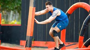 Musculosul jandarm Mihai Berar de la Exatlon s-a cuplat cu cea mai sexy blondă din Armata Română! Cum arată Sorina, cu și fără uniforma de soldat