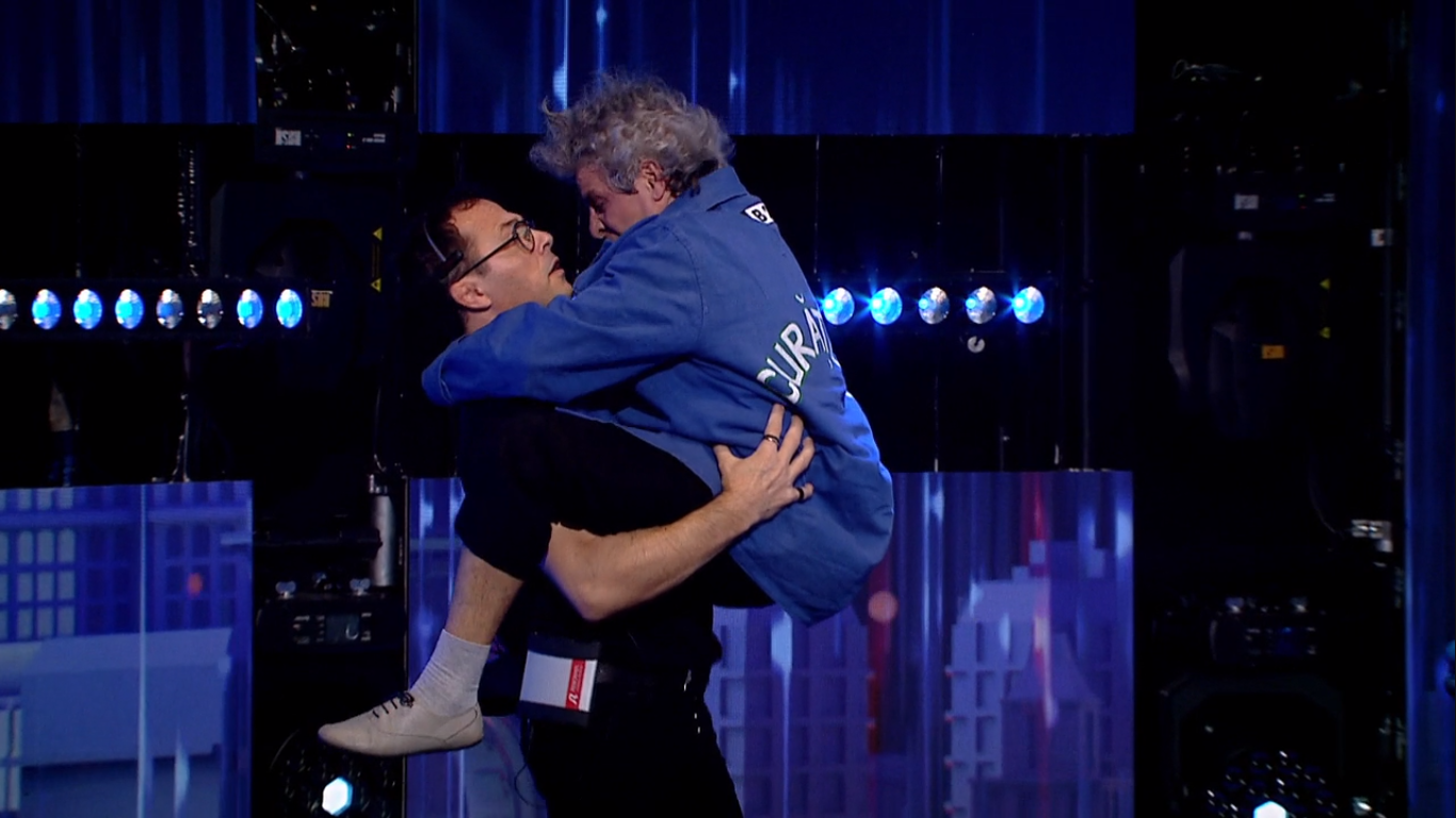 Costin Pity, număr de acrobație surprinzător la Românii au Talent, sezonul 11!